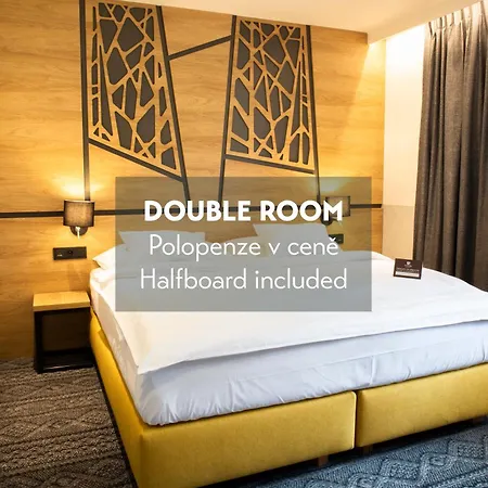 Hotel Amenity & Orlicke Hory 4*